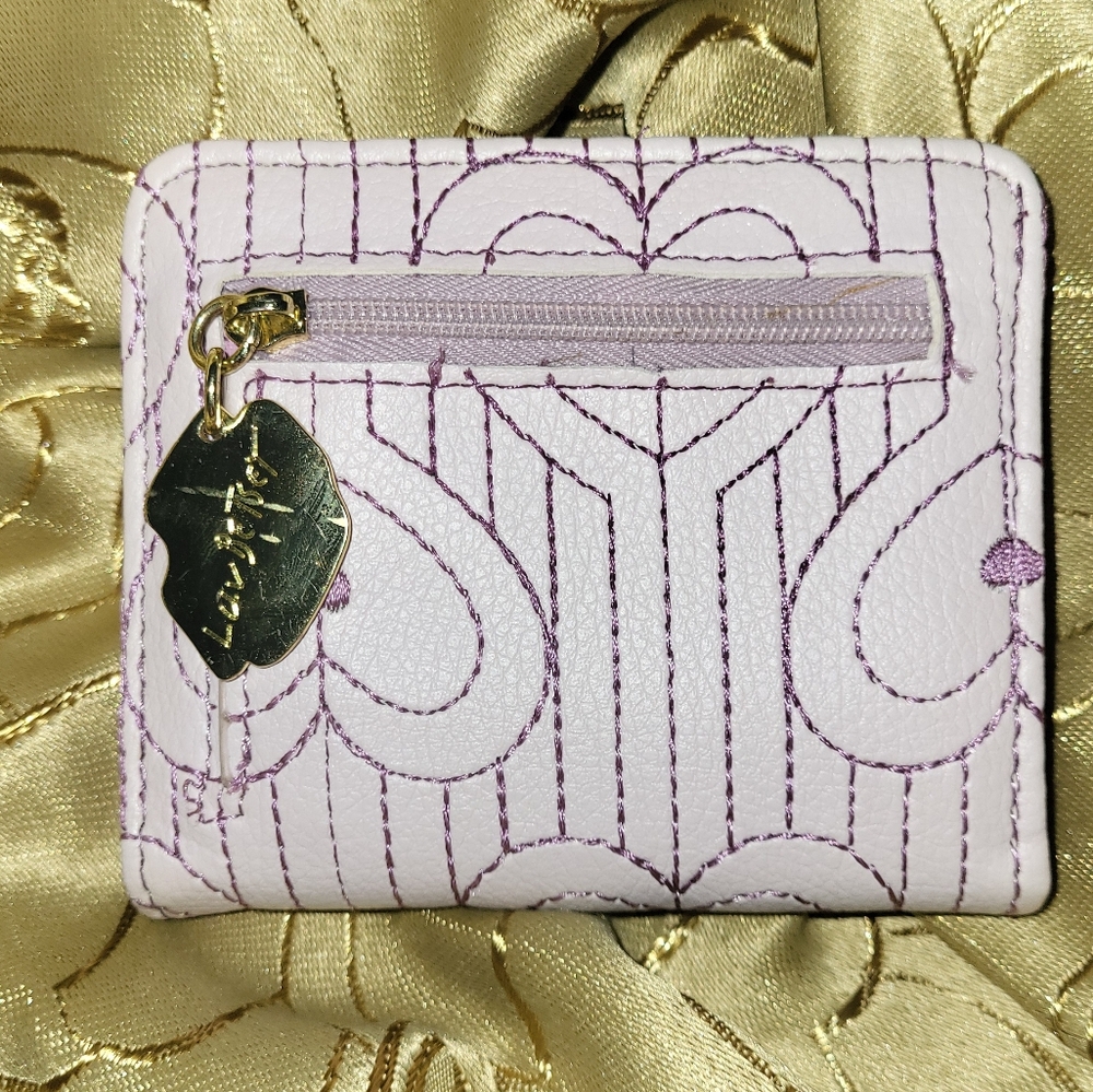 🩷Betsey Johnson Wallet-EUC🩷